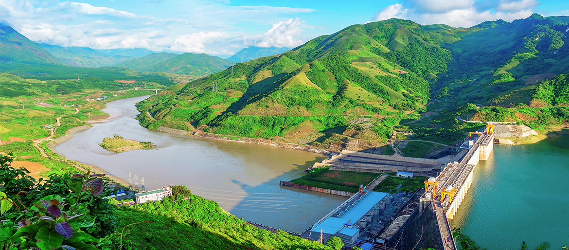 SON LA HYDROPOWER PLANT